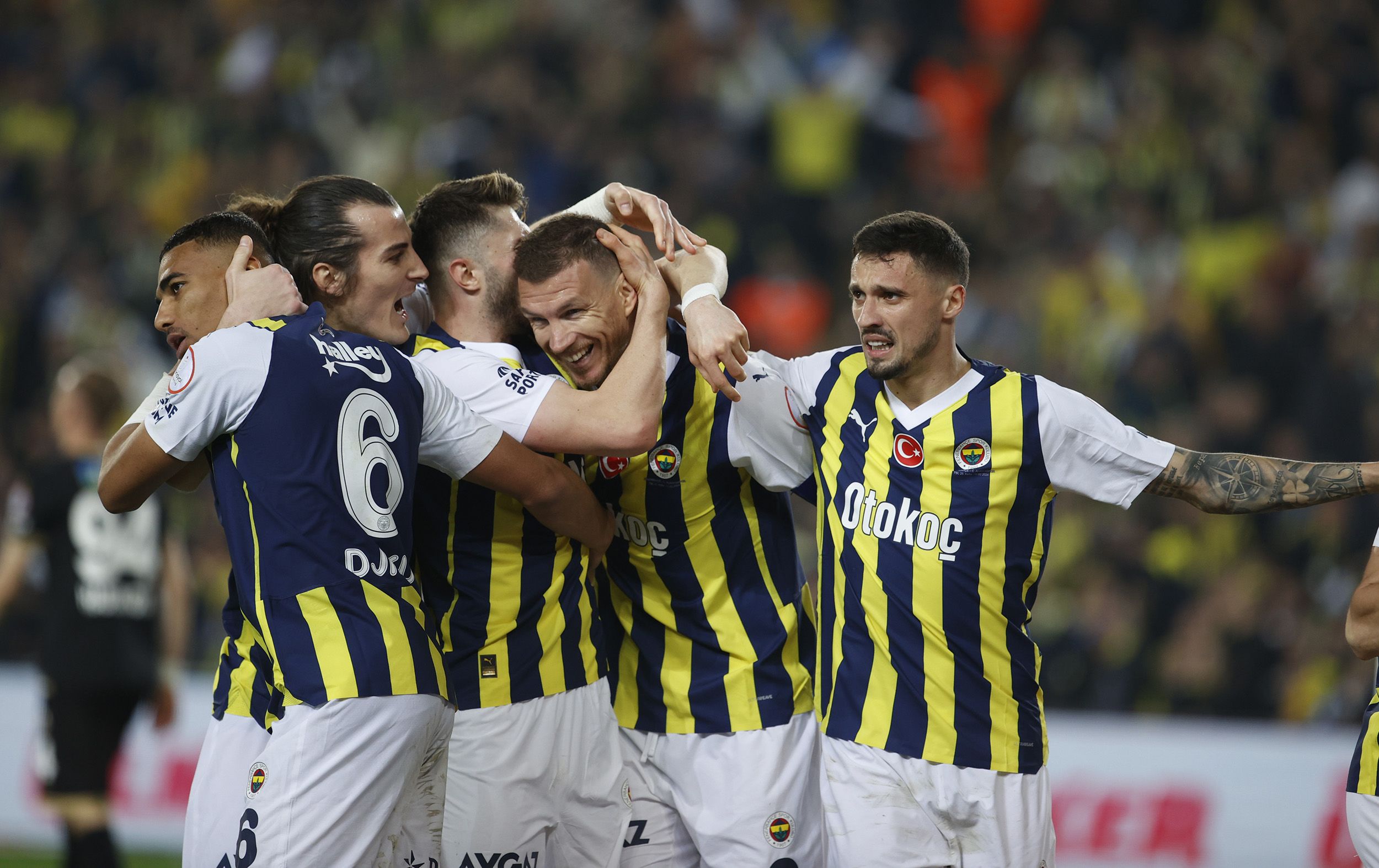 Nhận định, soi kèo Fenerbahce vs Nice, 23h45 ngày 2/10: Xa nhà là thất vọng - Ảnh 1
