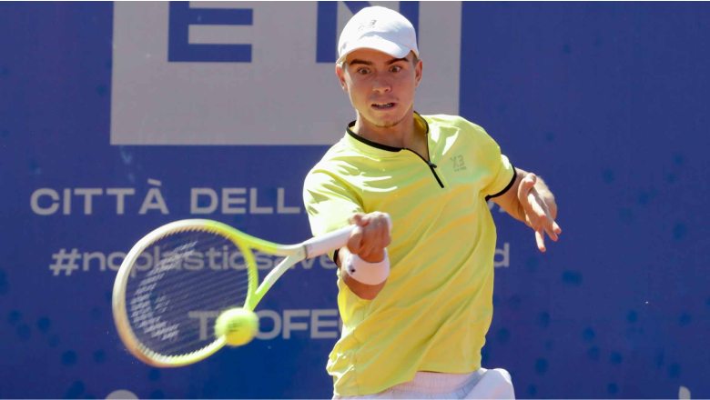 Nhận định tennis Medvedev vs Svrcina, Vòng 2 Shanghai Masters - 16h00 ngày 4/10 - Ảnh 1