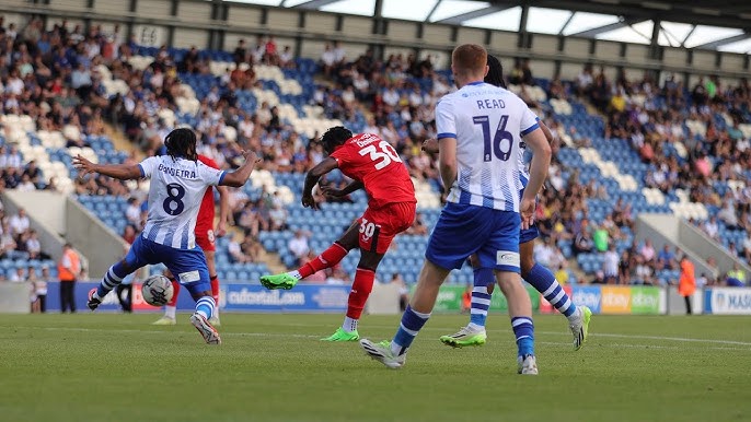 Nhận định, soi kèo Reading vs MK Dons, 1h00 ngày 8/10: Điểm tựa sân nhà - Ảnh 9