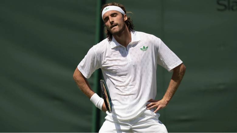 Tsitsipas nguy cơ rơi khỏi top 50 thế giới sau thất bại ở Dubai Open - Ảnh 1