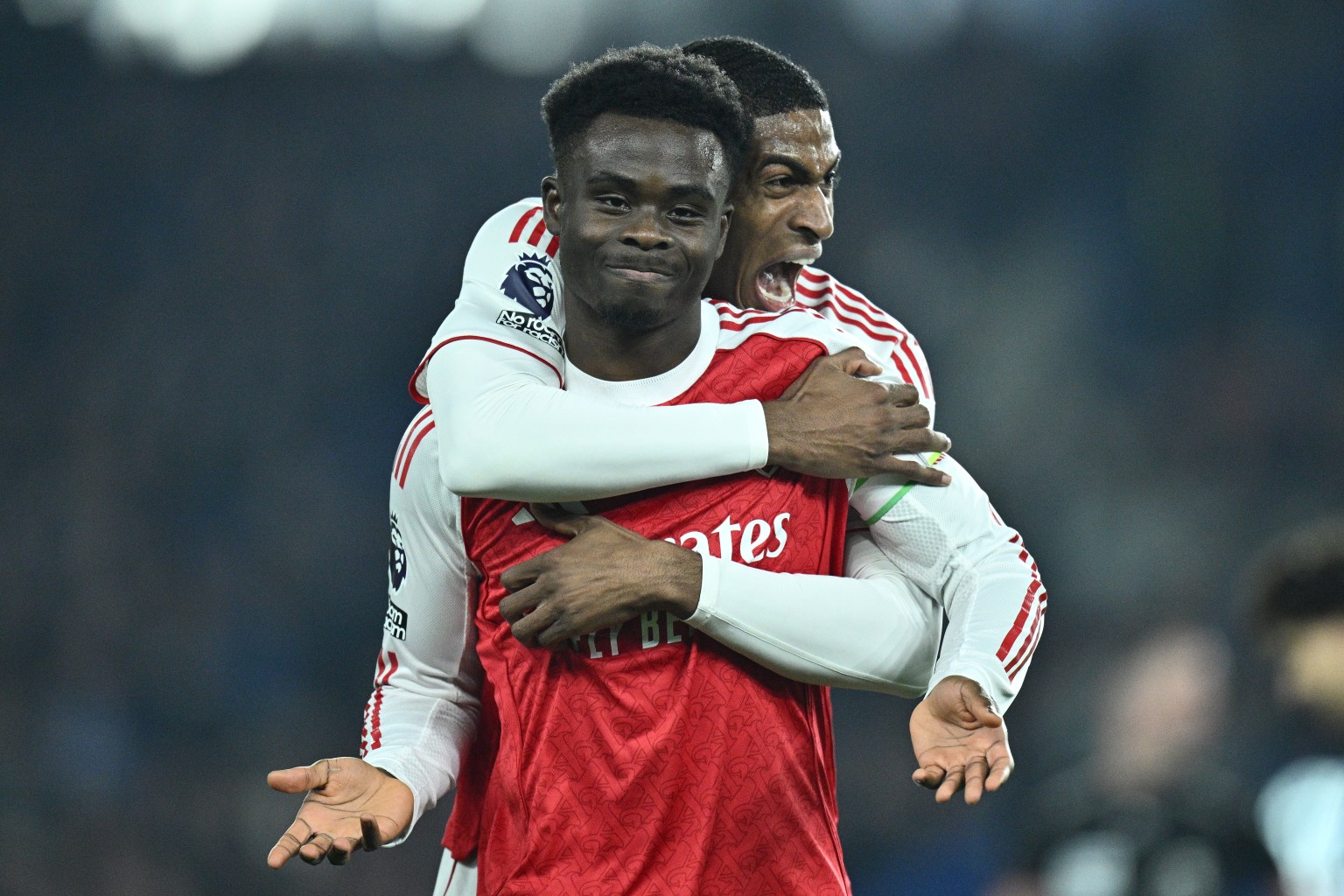 Bị ch&ecirc; &ldquo;phản b&oacute;ng đ&aacute;&rdquo; HLV Mikel Arteta đ&aacute;p trả lạnh l&ugrave;ng - Ảnh 1