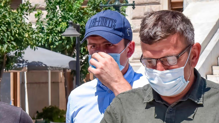 Harry Maguire được giảm án, chỉ phải chấp hành 15 tháng tù treo - Ảnh 2