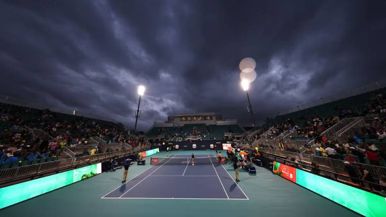 37 trận đấu ở Miami Open 2026 bị hoãn vì mưa lớn - Ảnh 1