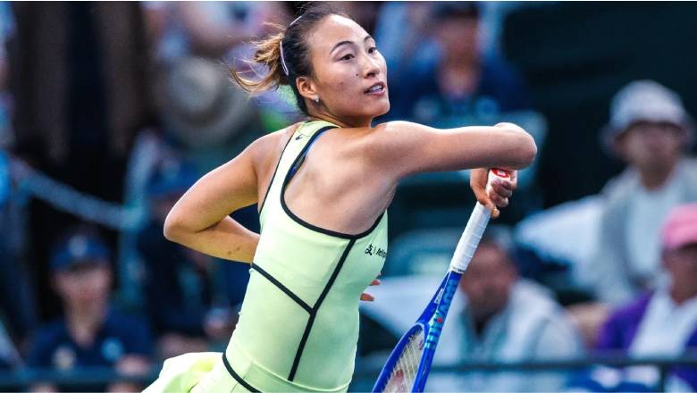 Thắng dễ Qinwen, Sabalenka giành vé vào vòng tứ kết Miami Open 2026 - Ảnh 1