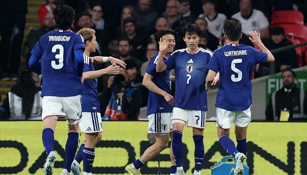 Thua sốc Nhật Bản, đội tuyển Anh lần đầu thất bại trước đội b&oacute;ng ch&acirc;u &Aacute; - Ảnh 1