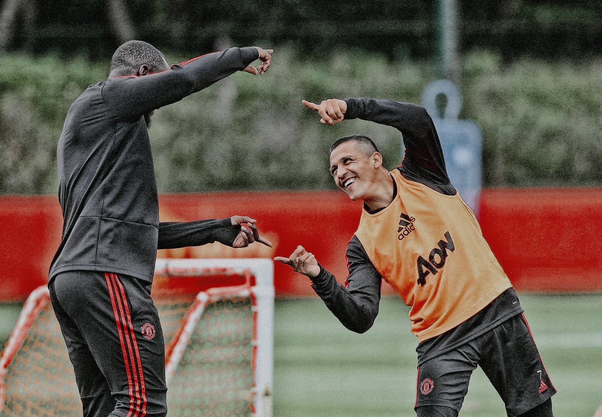 Đội hình MU làm khách Newcastle: Sanchez trở lại?