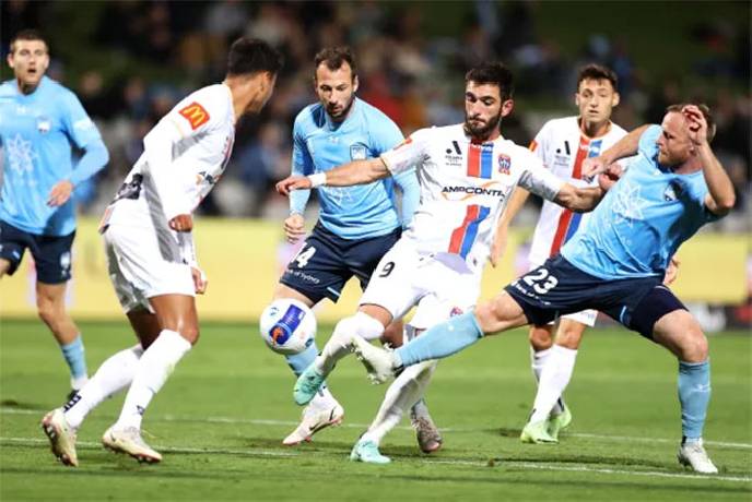 Soi kèo phạt góc Newcastle Jets vs Sydney, 11h00 ngày 1/1
