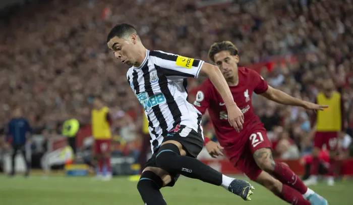 Soi kèo phạt góc Liverpool vs Newcastle, 3h00 ngày 2/1