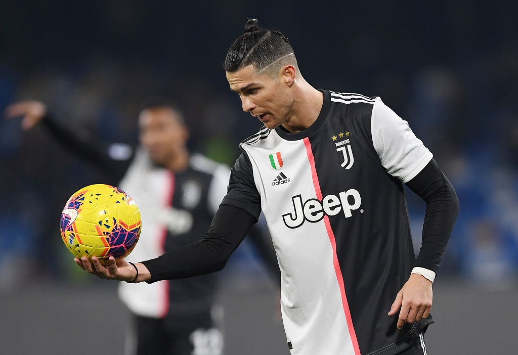 Cristiano Ronaldo giành danh hiệu đầu tiên ở mùa giải 2019/20