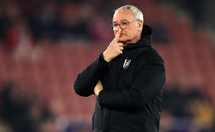 Thêm một HLV có ‘số má’ ở Ngoại hạng Anh chính thức bị sa thải