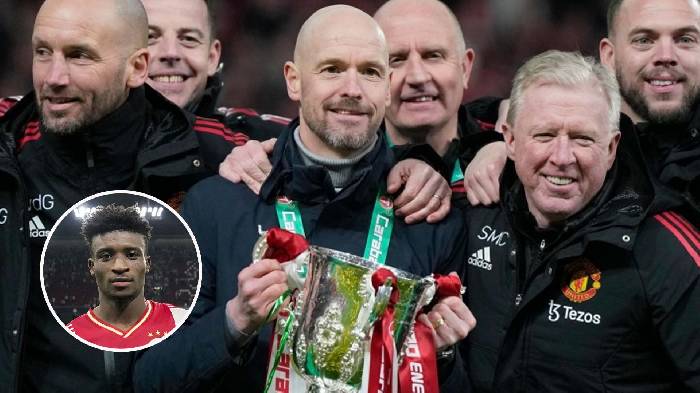 Ten Hag đưa 'cơn lốc đường biên' của Ajax vào tầm ngắm