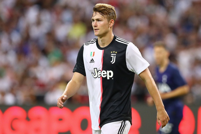 Tin chuyển nhượng hôm nay 1/4: Juventus bán lỗ De Ligt cho MU
