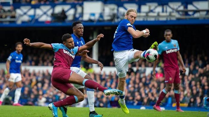Soi kèo 'siêu dị' West Ham vs Everton, 20h ngày 3/4