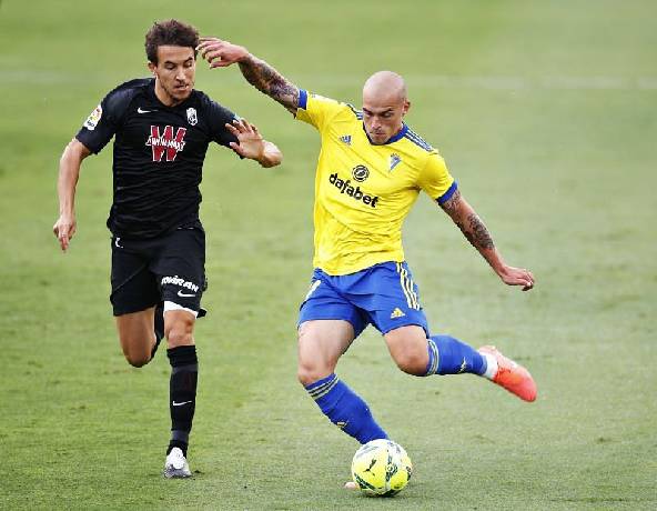 Nhận định Granada vs Cadiz, 23h30 ngày 2/5