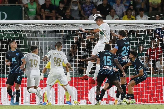 Soi kèo phạt góc Almeria vs Elche, 00h30 ngày 3/5
