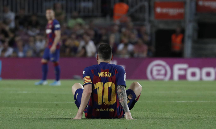 Dự đoán Barcelona vs Inter Milan (2h 3/10) bởi chuyên gia Tom Doyle