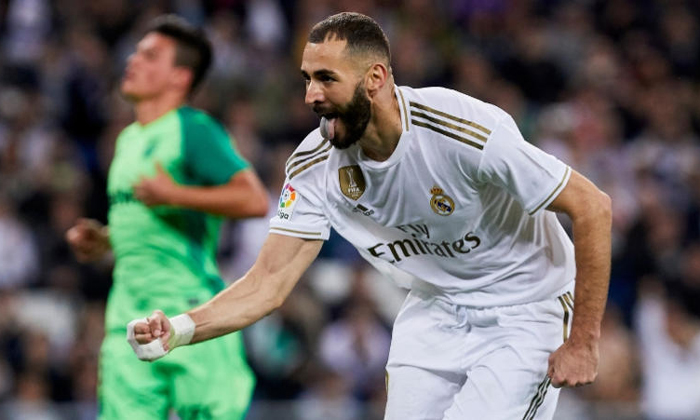 Karim Benzema phá kỷ lục tồn tại 12 năm của Thierry Henry