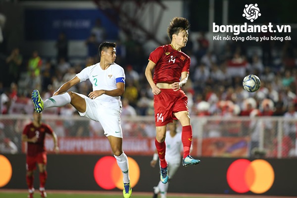 U22 Việt Nam 2-1 U22 Indonesia: Ngược d&ograve;ng bằng si&ecirc;u phẩm của Ho&agrave;ng Đức