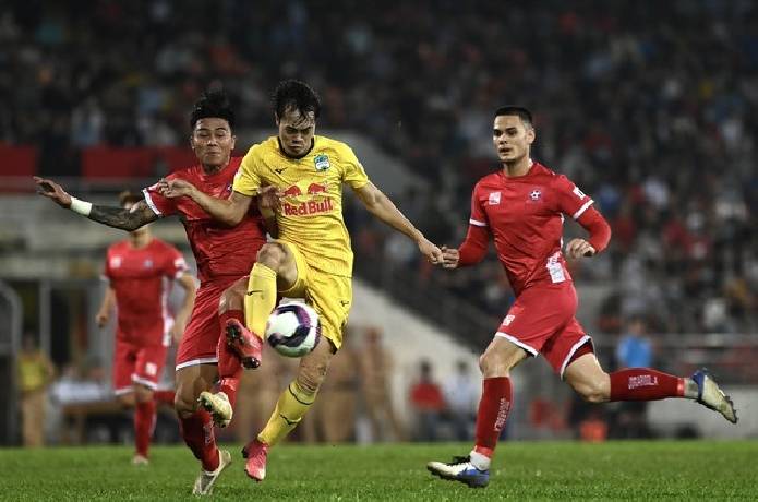 HLV Kiatisak quán triệt thông điệp của thầy Park cho cầu thủ HAGL