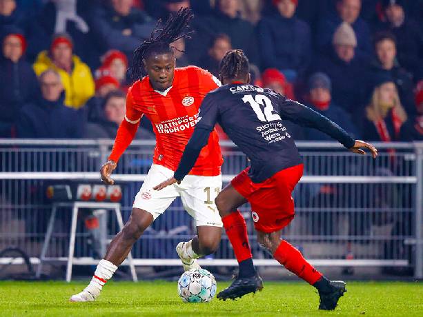 Nhận định, soi kèo Excelsior với PSV, 01h00 ngày 03/04: Một trời một vực 