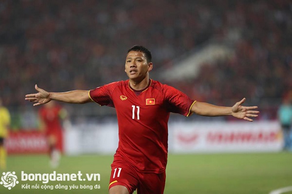 Anh Đức không lên tuyển, thầy Park sang châu Âu tìm tiền đạo