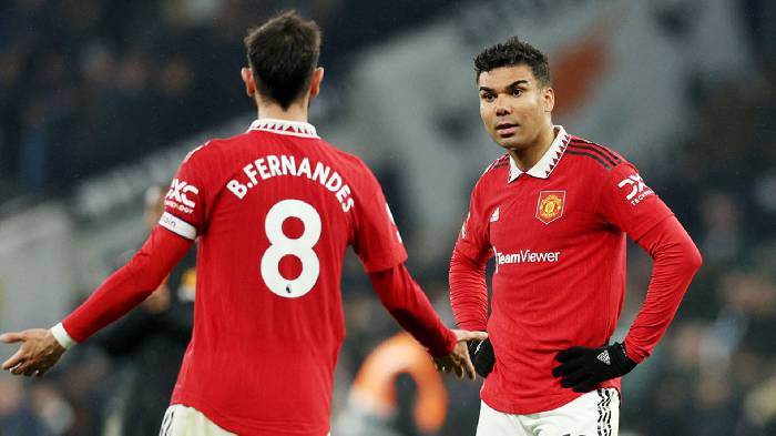 Tin M.U tối 2/5: 2 đại gia tranh Martial; Bruno làm rõ mâu thuẫn với Casemiro