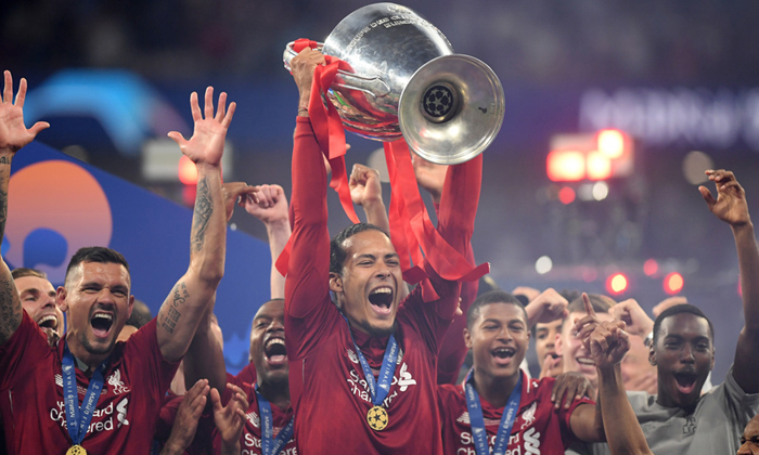 Liverpool vô địch Cúp C1: Thiên đường thứ 6 và chiến quả đầu tiên