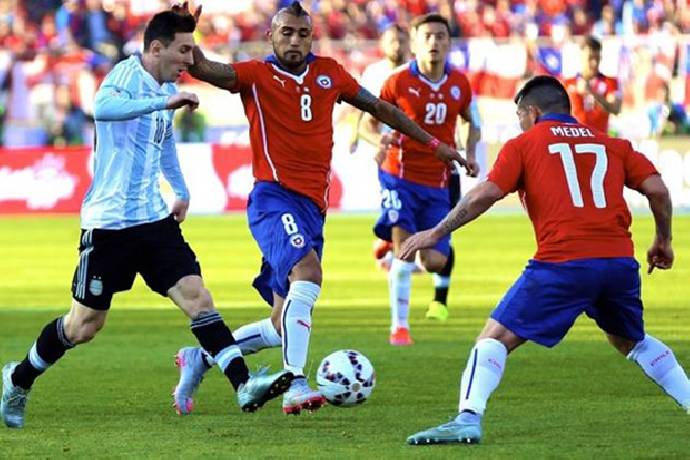 Soi kèo phạt góc Argentina vs Chile, 7h ngày 4/6