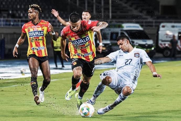 Nhận định, soi kèo Deportivo Pereira vs Fortaleza, 8h15 ngày 3/6: Phong độ trái ngược