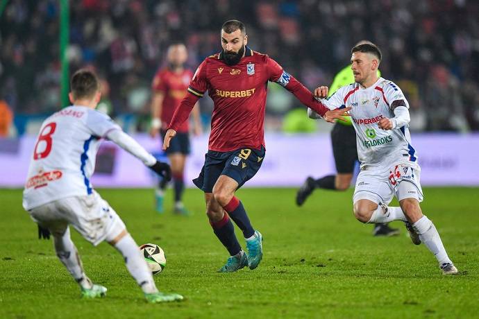 Nhận định, soi kèo Lech Poznan vs Gornik Zabrze, 1h15 ngày 3/8: Điểm tựa sân nhà