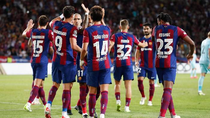 Tứ đại gia Ả Rập thi nhau 'xâu xé' cỗ máy ghi bàn của Barca