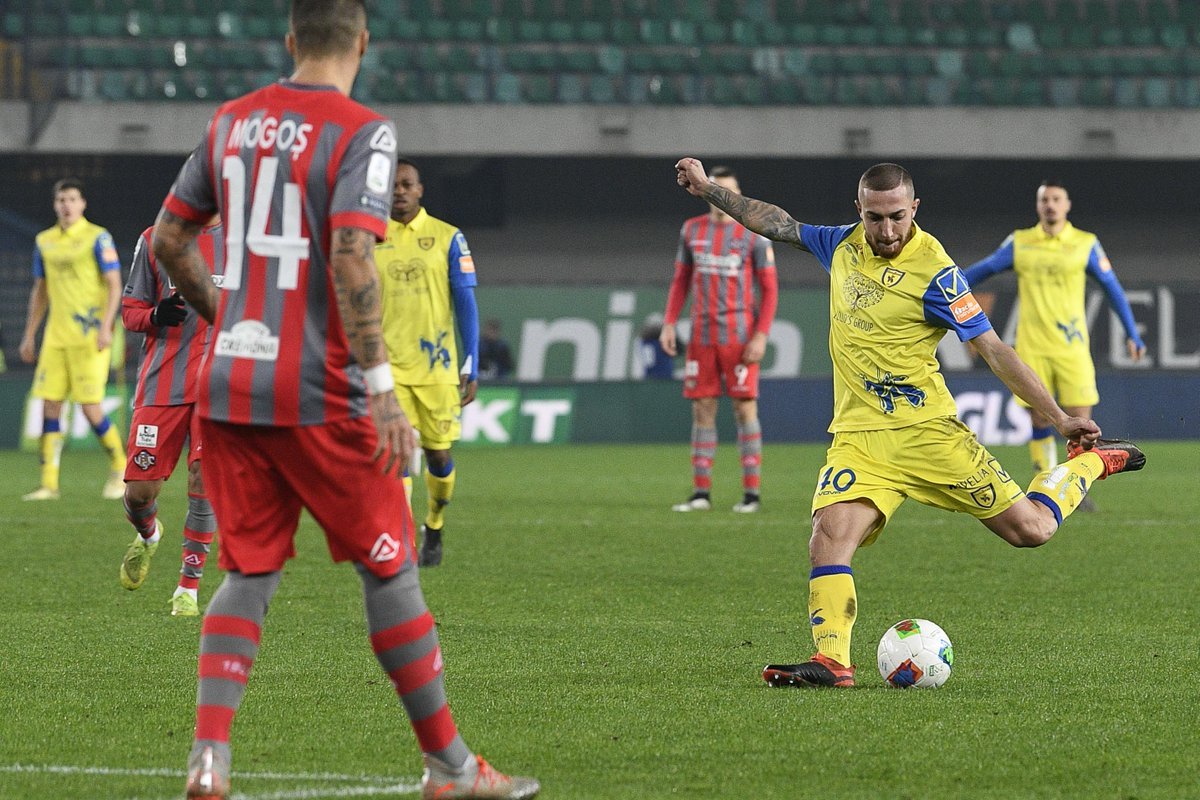 Nhận định Cremonese vs Chievo, 0h00 ngày 5/1
