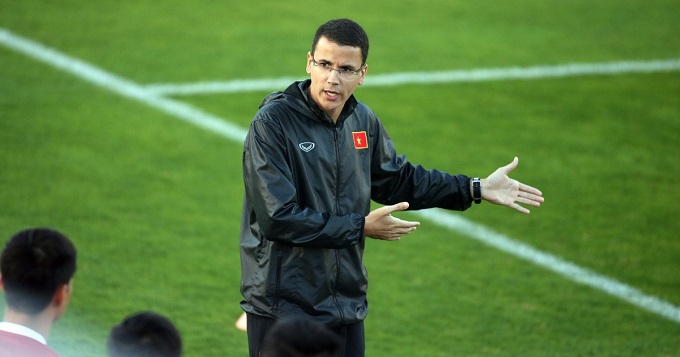 VFF bất ngờ tìm kiếm HLV thể lực mới cho U23 Việt Nam