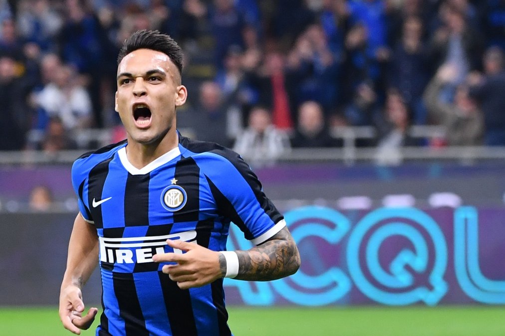 Barcelona chính thức hỏi mua Lautaro Martinez
