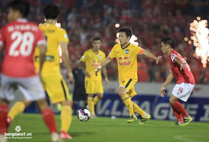 HAGL mất Xuân Trường và Kim Dong-su ở trận tranh ngôi đầu V-League