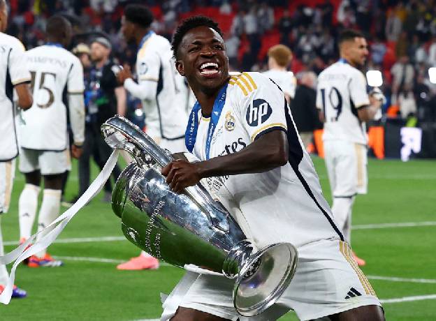 Đội hình tiêu biểu cúp C1 châu Âu: Chỉ có 3 cầu thủ Real được vinh danh