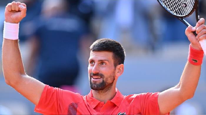 Djokovic chính thức cán mốc 100 chiến thắng tại Roland Garros
