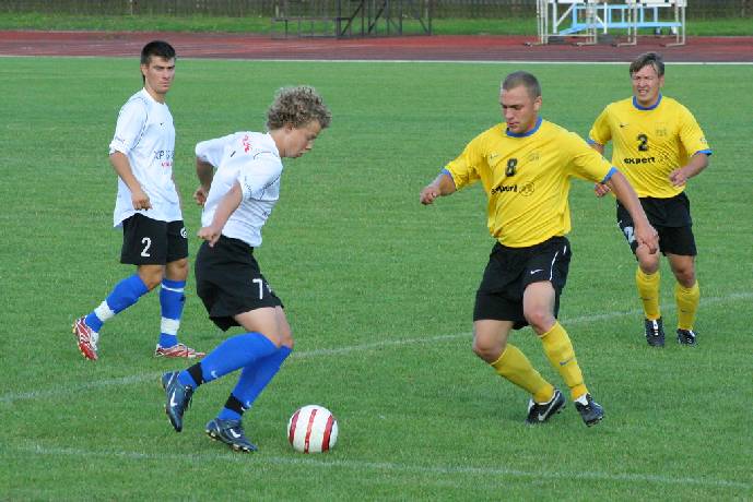 Nhận định, soi kèo Tallinna Kalev vs Kuressaare, 0h00 ngày 4/7: Cài thiện thành tích