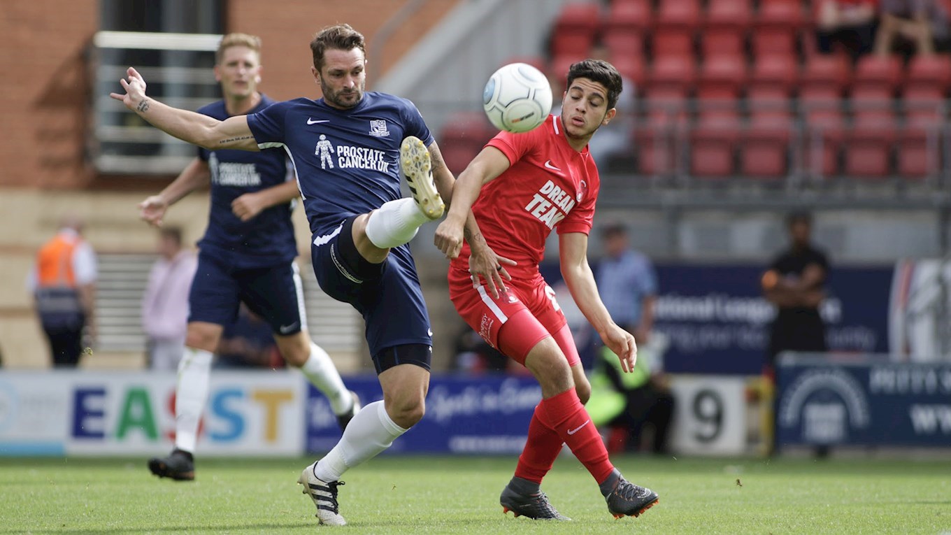 Nhận định bóng đá Leyton Orient vs Southend United, 01h45 ngày 4/9: Khách lún sâu vào khủng hoảng