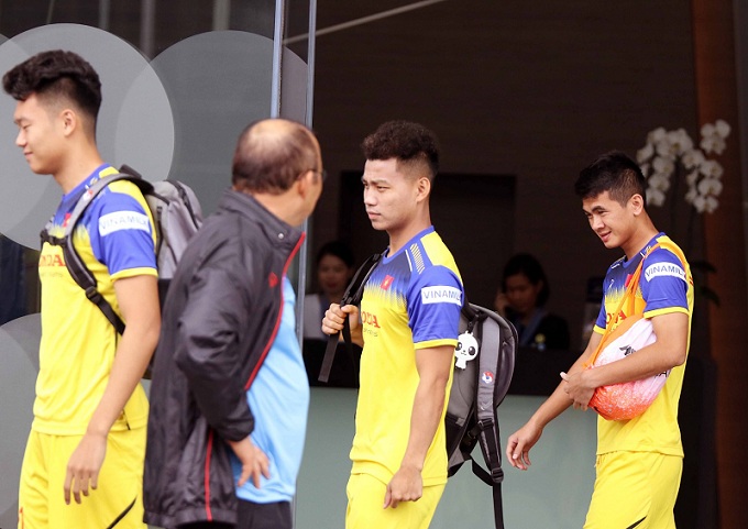 Lộ diện người thay thế Văn Hậu ở trận gặp Thái Lan