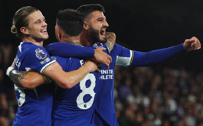 Mudryk 'thông nòng', Chelsea phả hơi nóng vào gáy Man United