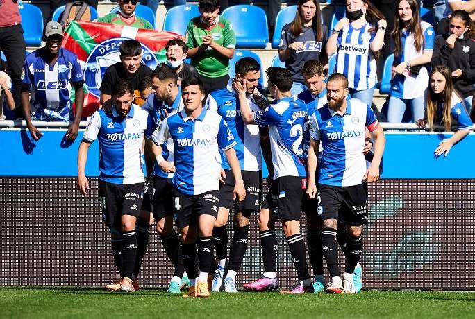 Soi kèo, dự đoán Macao Alaves vs Zaragoza, 3h00 ngày 5/11