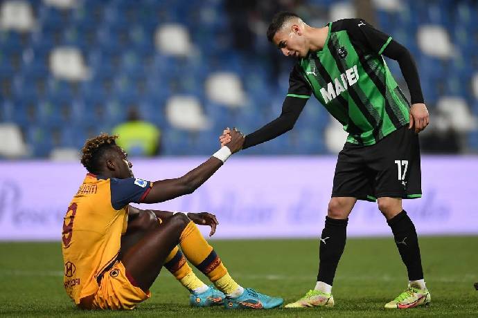 Nhận định, soi kèo Sassuolo vs AS Roma, 0h00 ngày 4/12