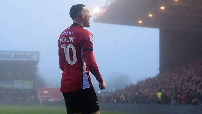 Nhận định, soi kèo Lincoln City vs Peterborough, 19h00 ngày 4/1: Thắng tiếp