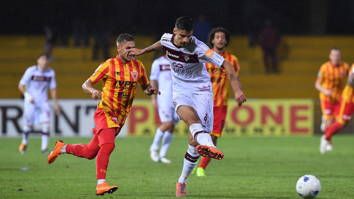 Nhận định Livorno vs Benevento, 03h15 05/3 (Hạng 2 Italia)