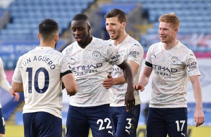 Man City còn cách chức vô địch Ngoại hạng Anh 2020/21 mấy điểm?