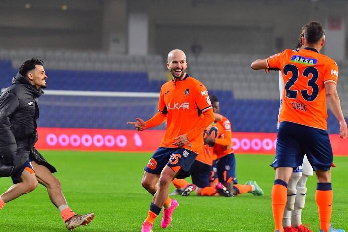 Nhận định, soi kèo Istanbul Basaksehir vs Besiktas, 00h30 ngày 5/4: Áp sát Top 4