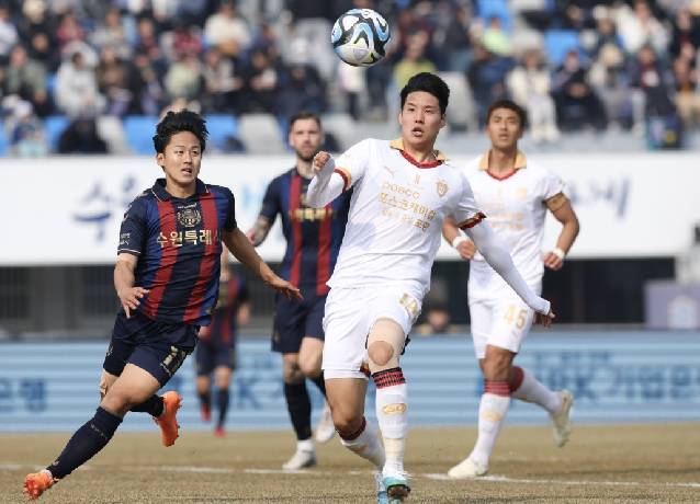Nhận định, soi kèo Suwon FC vs Pohang Steelers, 17h00 ngày 5/4: Thắng lợi liên tiếp