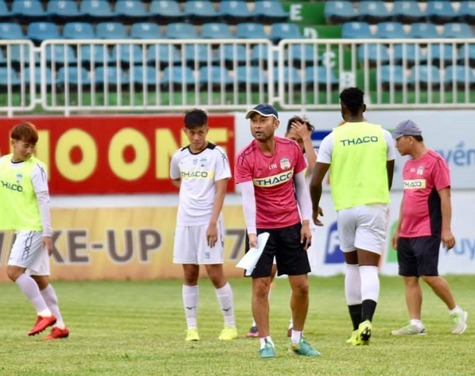 Văn Thanh trở lại, HLV Lee Tea-hoon muốn tặng quà CĐV HAGL