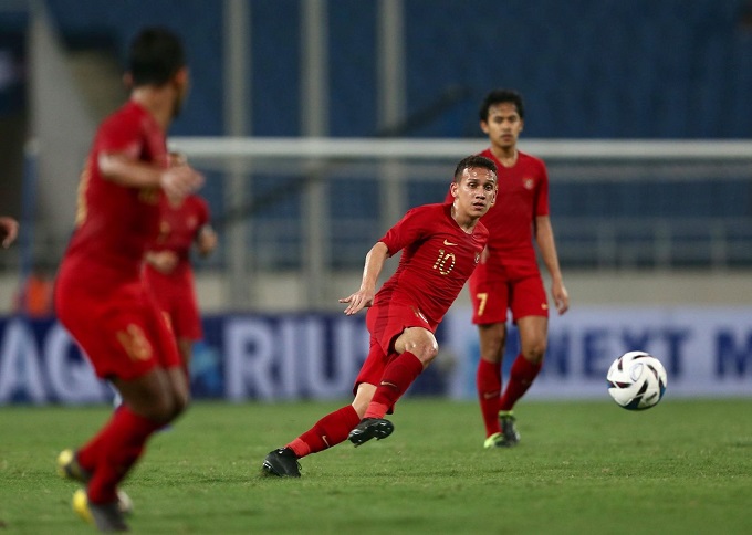 Đối thủ của Quang Hải có cơ hội đá Champions League mùa tới